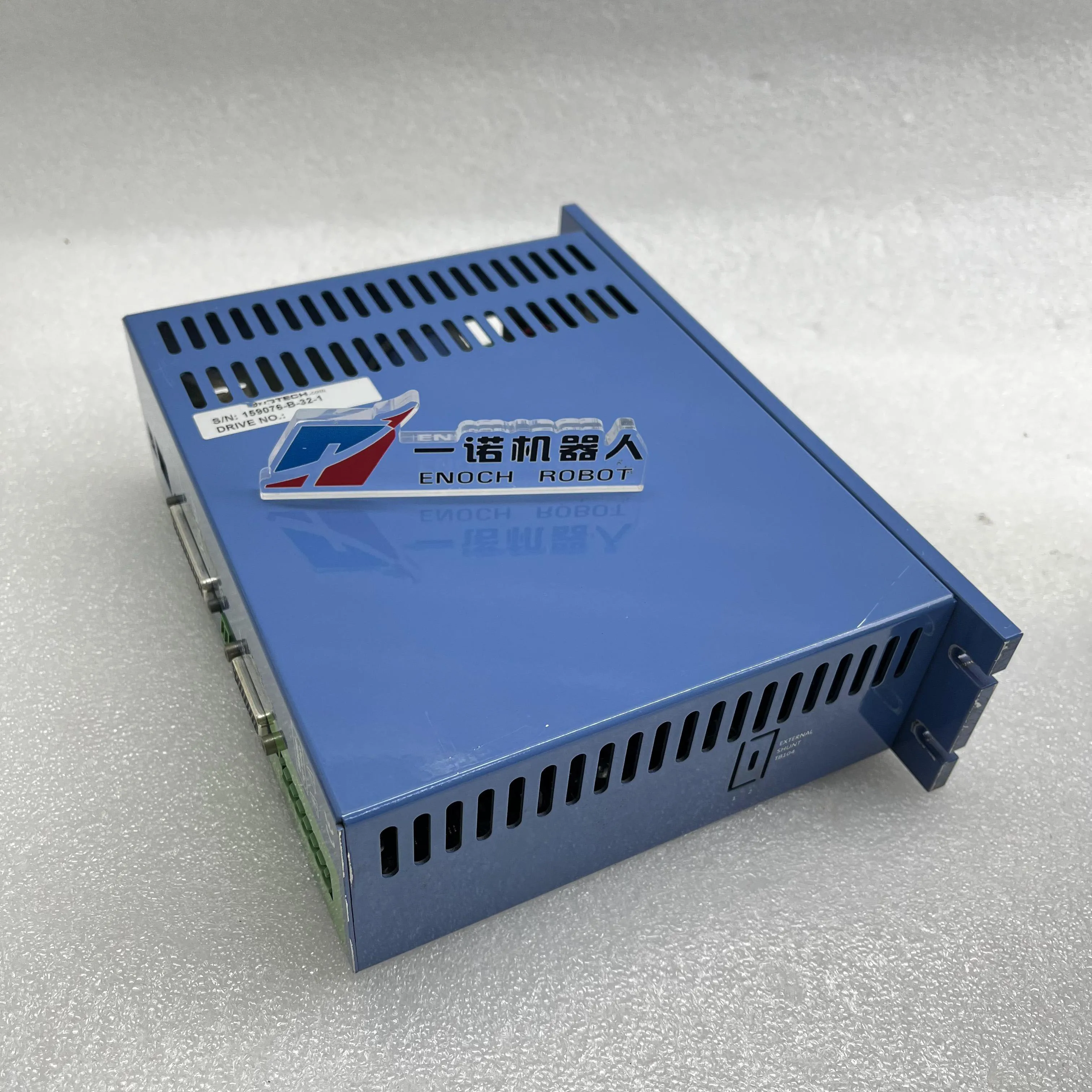 Фото Сервопривод SOLOISTCP20 NDRIVE10B-IOPSO-AUXPWR NSERVO-TB2-NOLMT5V NDRIVEHPE50-MXH-S-FAN-230, в хорошем состоянии, в наличии №2