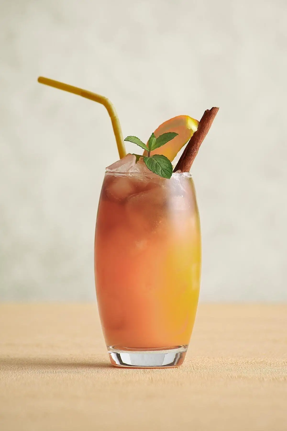 

Элегантная стеклянная чашка с разным дизайном, 6 элементов