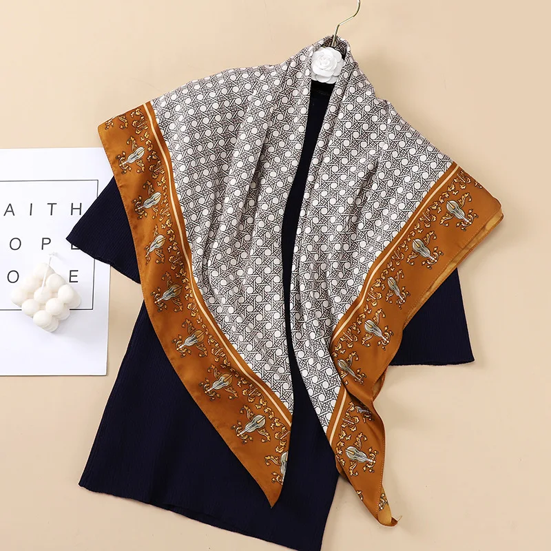 

Luxury Hair Wrap Headscarf Print Shawl Neckerchief Female Popular Headband For Women Foulard Twill Square Scarf Hijab Bandana