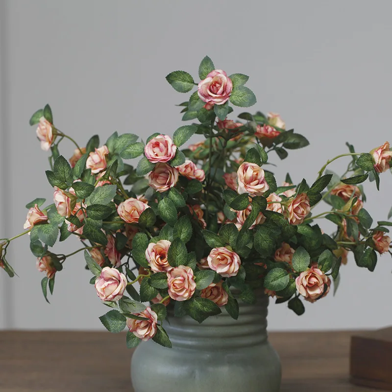 

Simulation of 11 Small Roses Pastoral Style Home Living Room Dining Table Wedding Decoration Fake Flowers Artificial Flowers