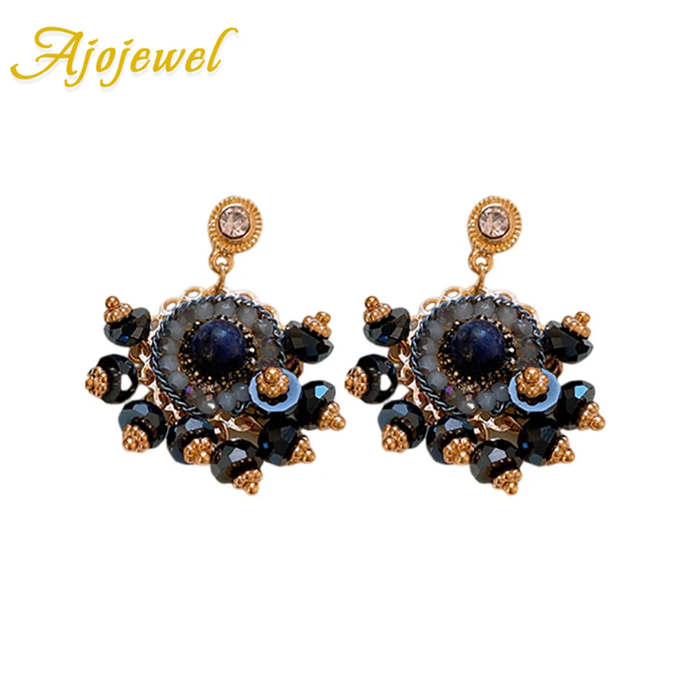 Массивные серьги Ajojewel со стеклянными кристаллами и бисером зеленые/синие