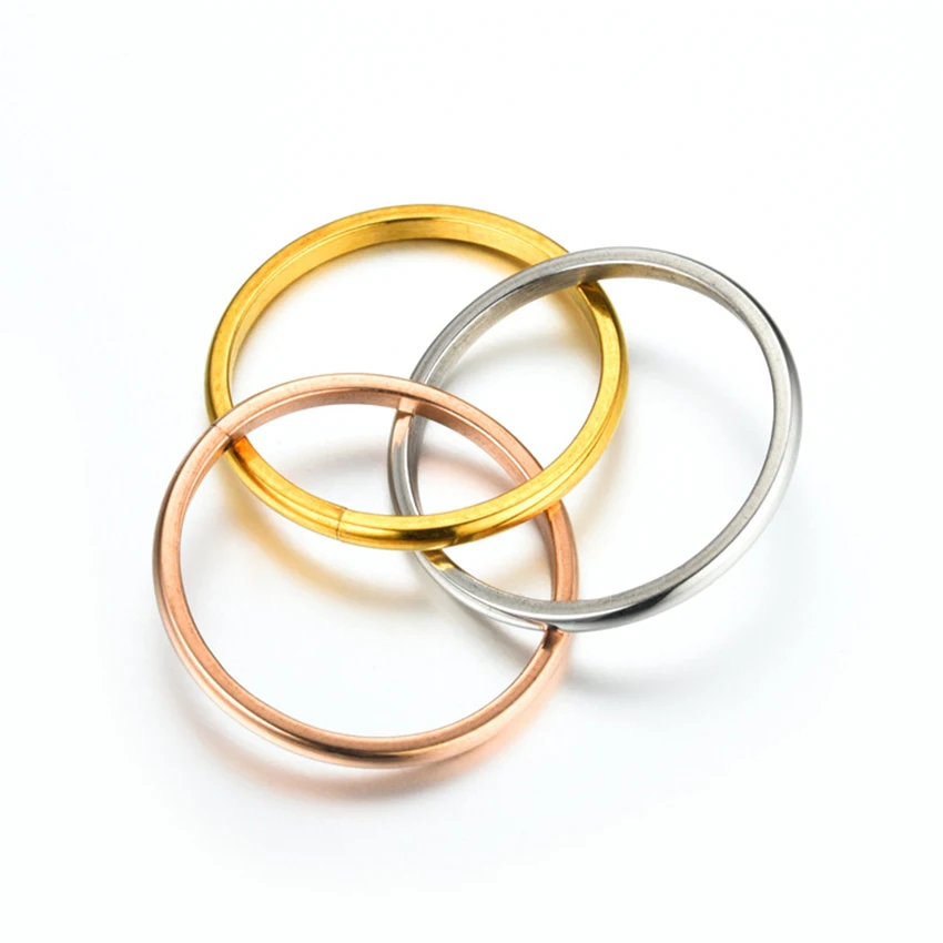 

Europe and United States Fashion Stainless Steel Couple Rings Women's Stainless Steel Three Rings Three Lives Three Worlds Rings
