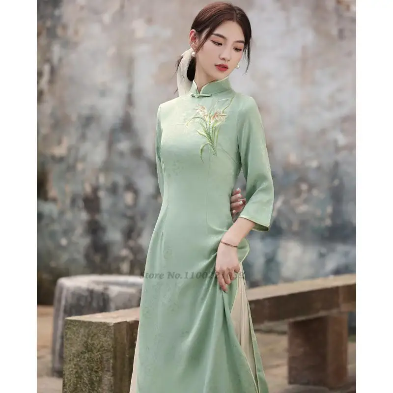 

2023 cheongsam ao dai vietnam style elegant lady satin dress retro mandarin collar flower print aodai dress chinese dress qipao