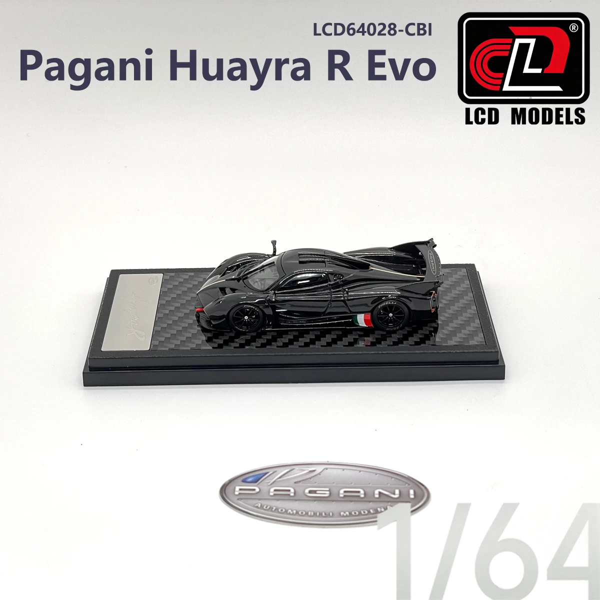 Фото LCD64028-CBI 1:64 Pagani Huayra R Carbon Black с итальянским флагом, коллекционная модель автомобиля из сплава, коллекция хобби-суперкаров. №2