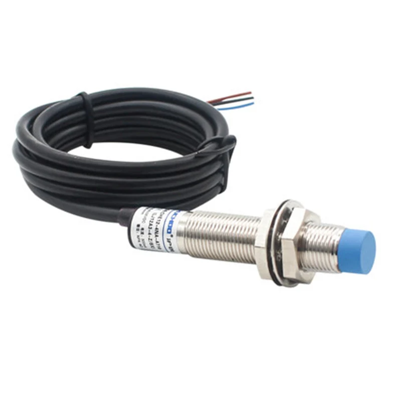 Металлоиндукционный датчик приближения NPN PNP с двумя или тремя четырьмя