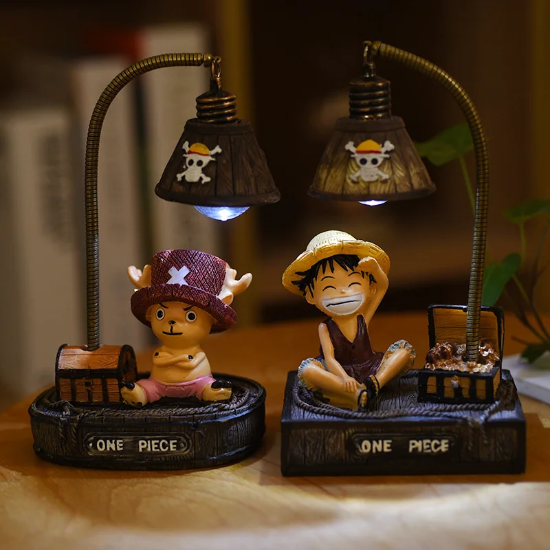 

BANADAI Anime One Piece Luffy Figures Toy 17cm Cute One Piece Chopper Figure with Night Lamp Light Home Decoration Figuras Toys