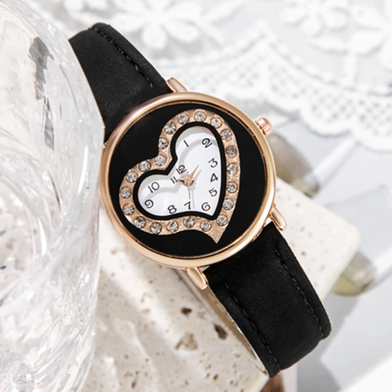 

Fashion Heart Dial Women's Watch Rhinestone Casual Leather Ladies Wristwatch Quartz Female Clock 2023 Gift Relogio Feminino
