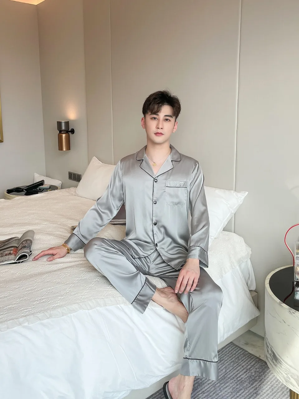 [Women's pajamas] [high-quality]Spring and Summer New Men's and Women's Lovers Simulated Silk Sleepwear Silk Home Furnishing Set