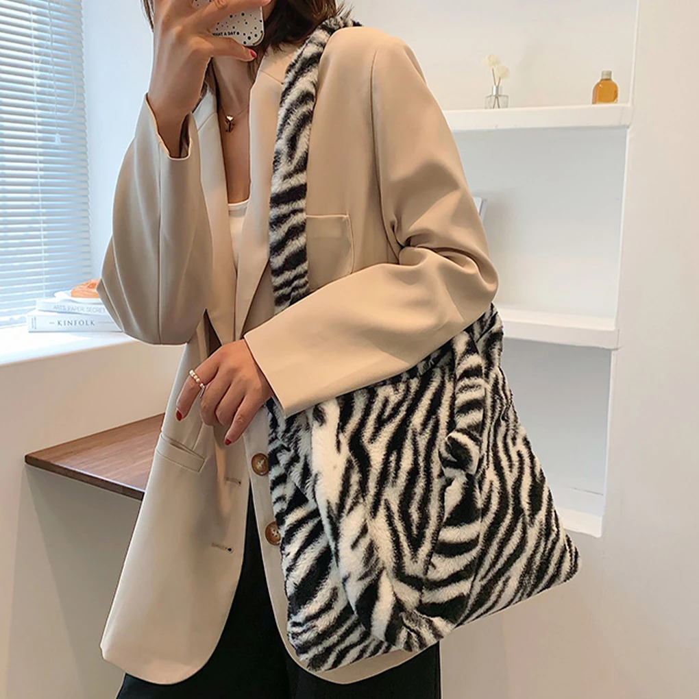 Модная женская маленькая сумочка в стиле ретро элегантность стильные плюшевые