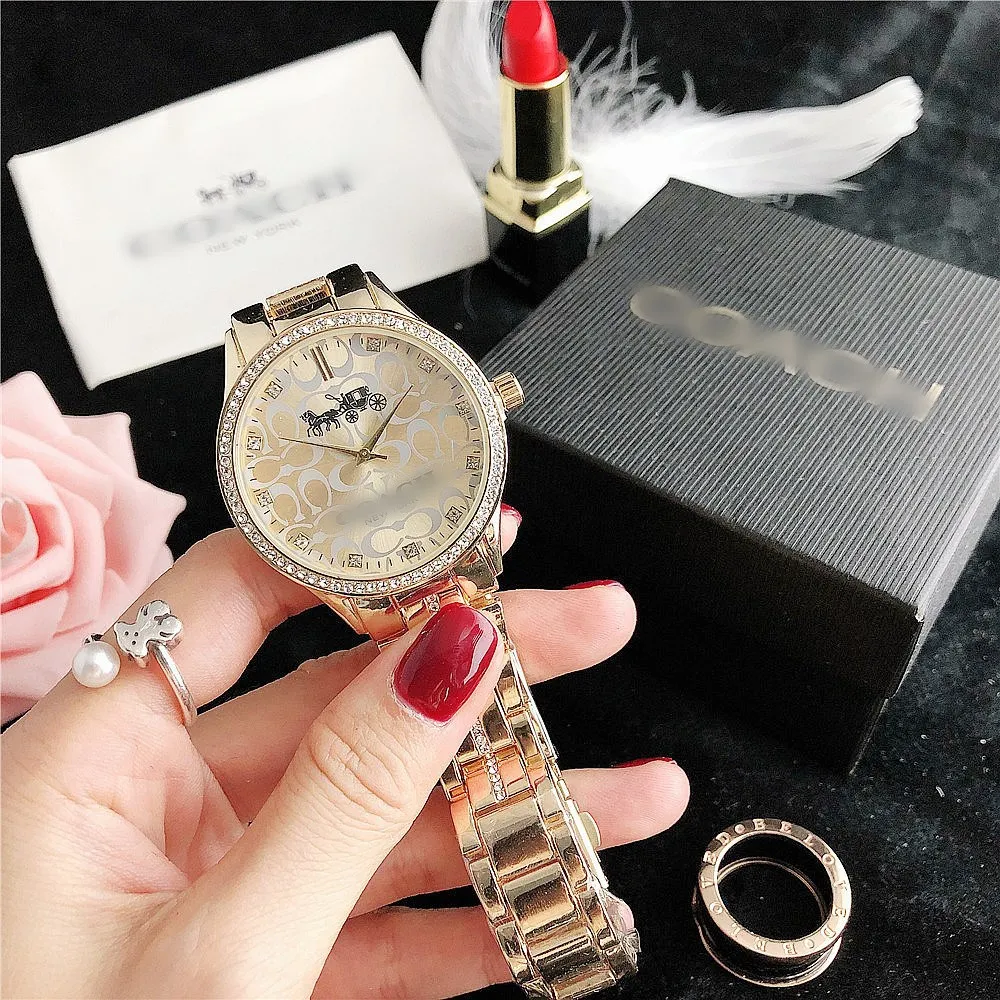 2023 Europe and the United States popular fashion temperament personality matching diamond-encrusted ladies quartz watch