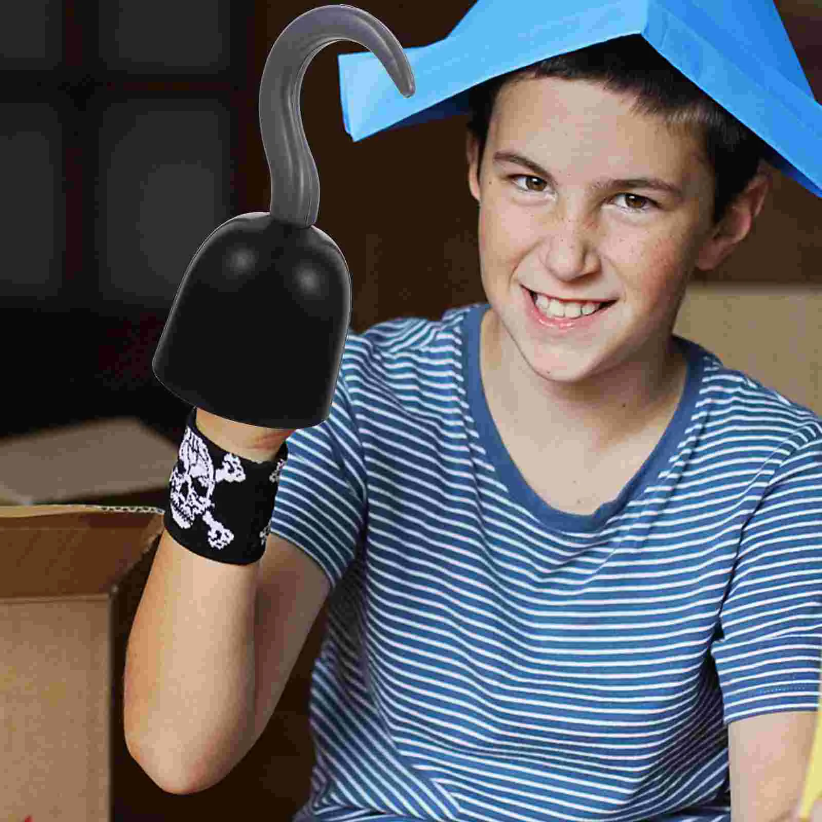 

Pirate Party Tools Costume Prop Halloween Pirate Costume Accessory Plastic Hand Hook Cosplay Pretend Play Toy