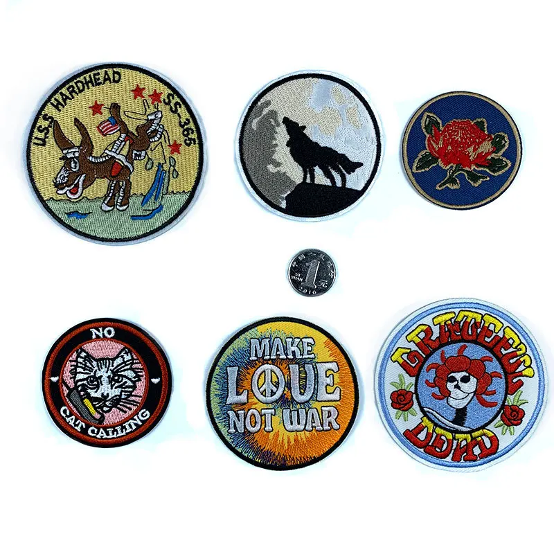 

10pcs/lot Round Embroidery Patch Letter Clothing Decoration Accessories Cute Animals Wild Wolf Cat Iron Heat Transfer Applique