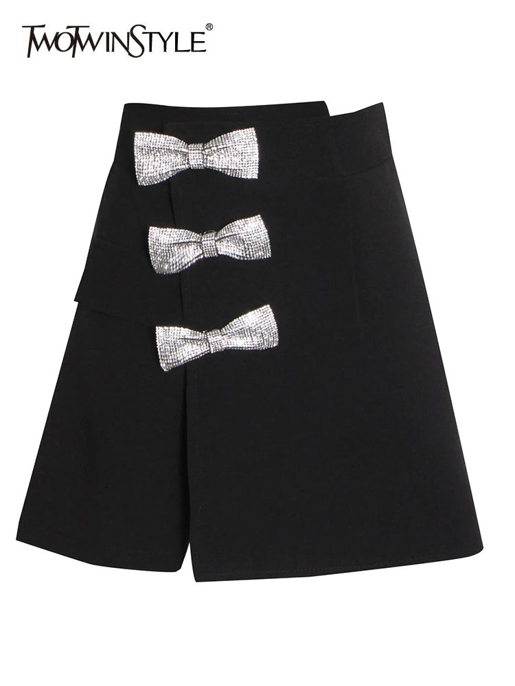 

TWOTWINSTYLE Patchwork Diamond Bowknot Skirt For Women High Waist Black Mini Shorts Female Korean Fashion Summer Clothing Style