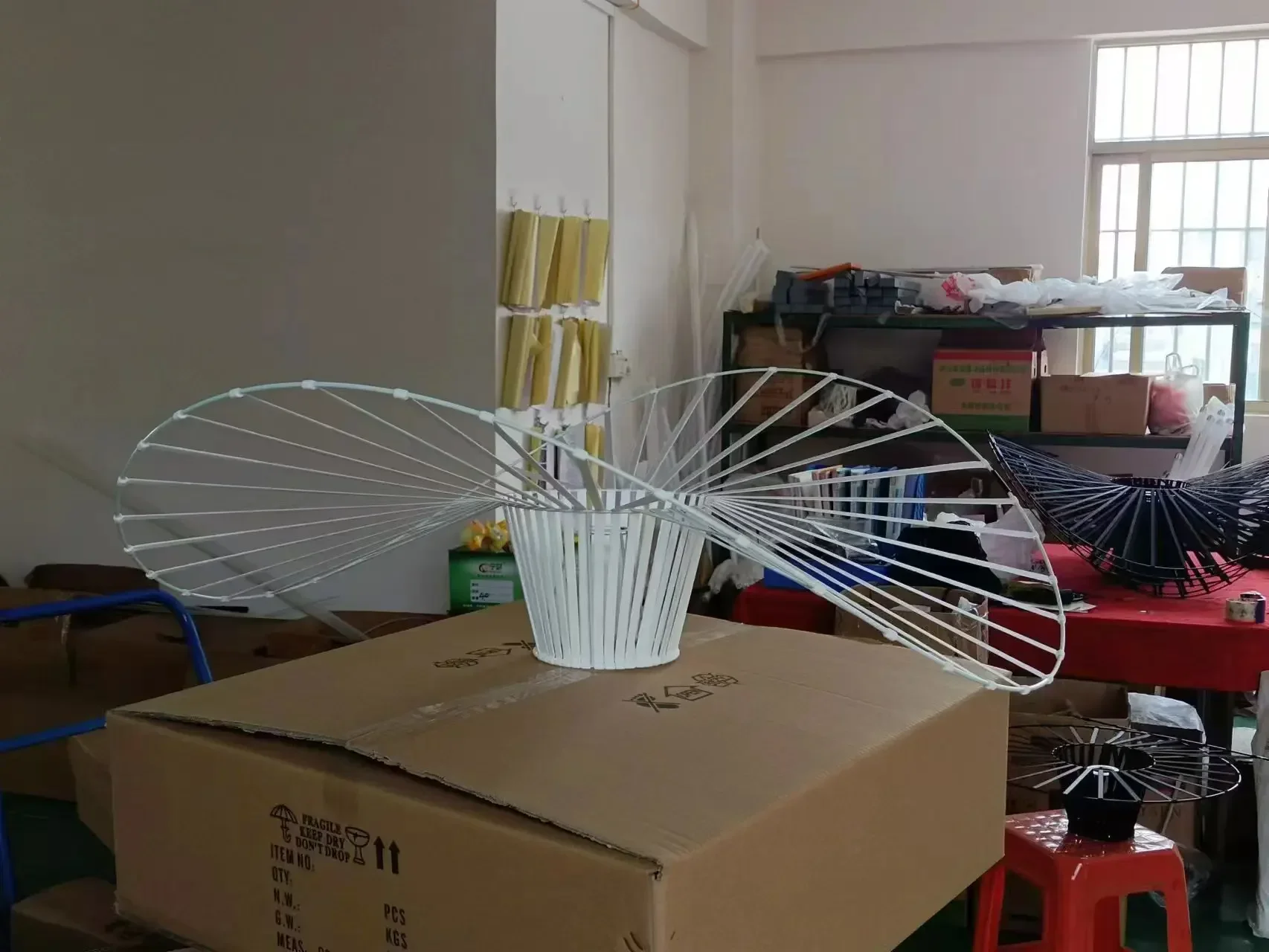 Современная итальянская трансграничная скандинавская соломенная шляпа лампа