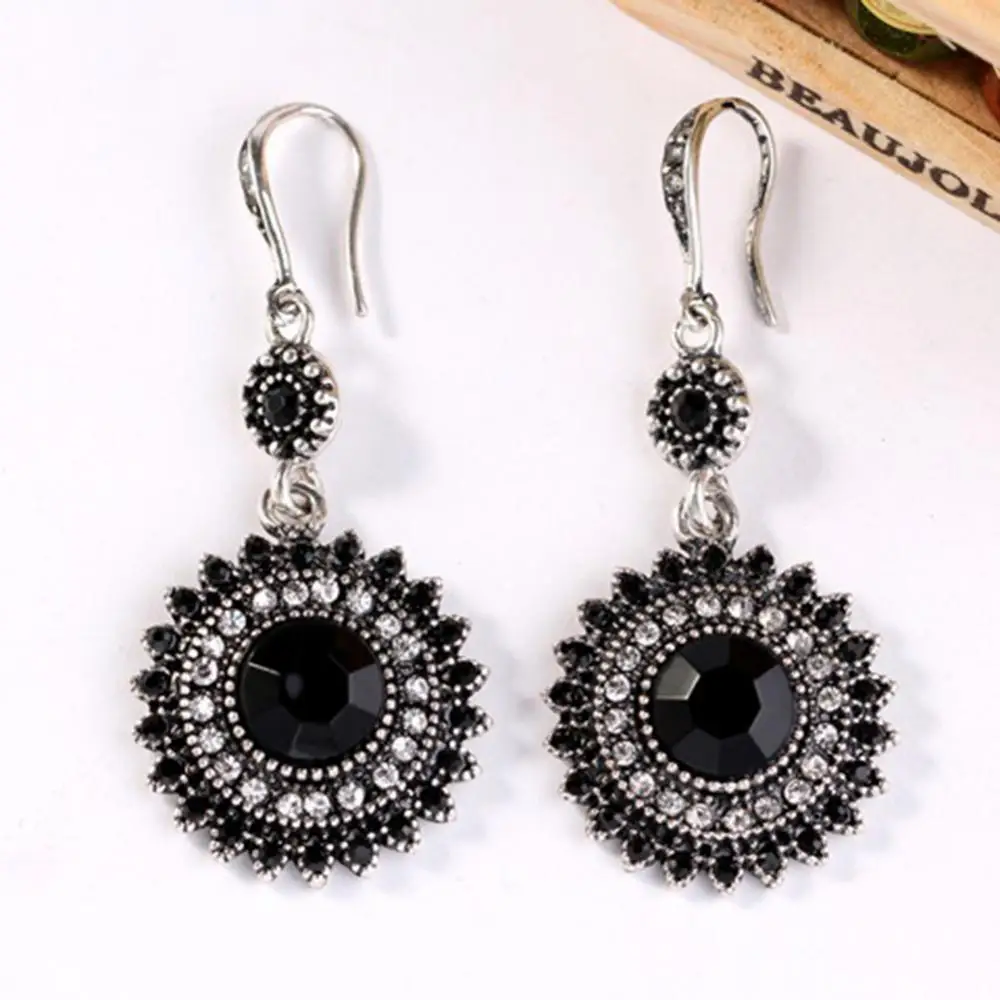 

Fashion Wild Personality Exaggerated Round Shape Sun Flower Faux Ruby Earrings