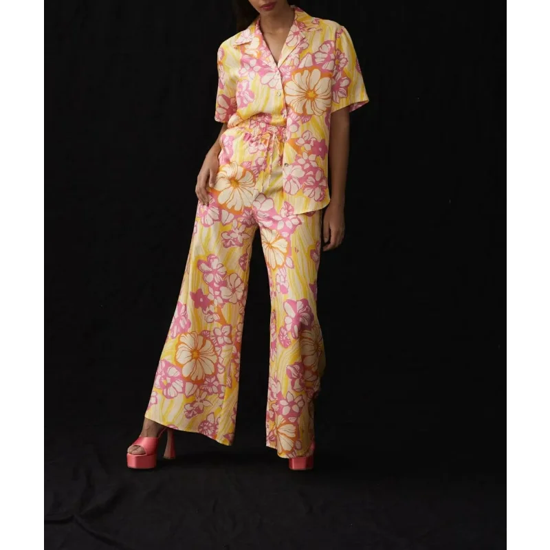 

New High Quality 2023 Yellow Silk Floral Short Sleeve Blouse and Elastic Waist Pants Set for Lady Vacation Holiday Outfit