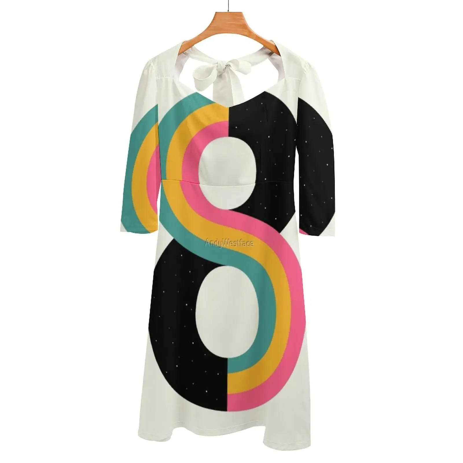 

Платье с открытой спиной и квадратным вырезом, на завязках