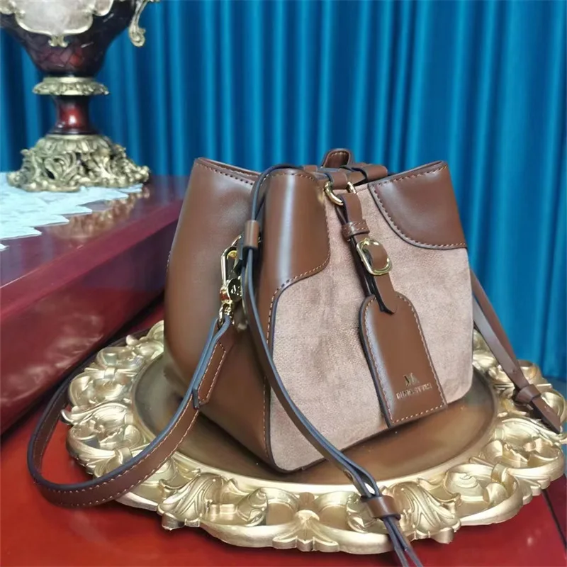 Retro Fashion Bucket Bag Women's Bag 2023 New Flannelette Frosted Texture Single Shoulder Messenger Bag Gg Cc Sac