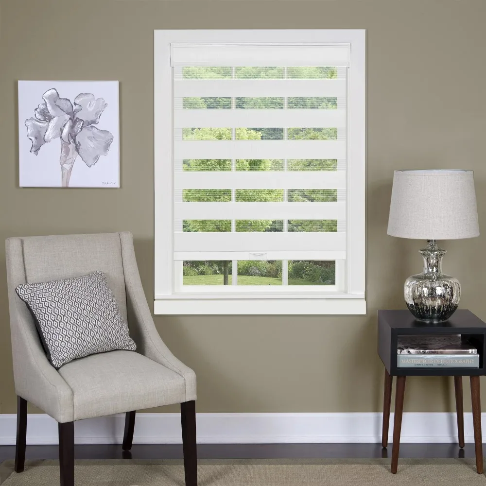 

Double Layered Perspective Color Scheme with Unique Appearance Cordless Skylight Double Layered Sunshade