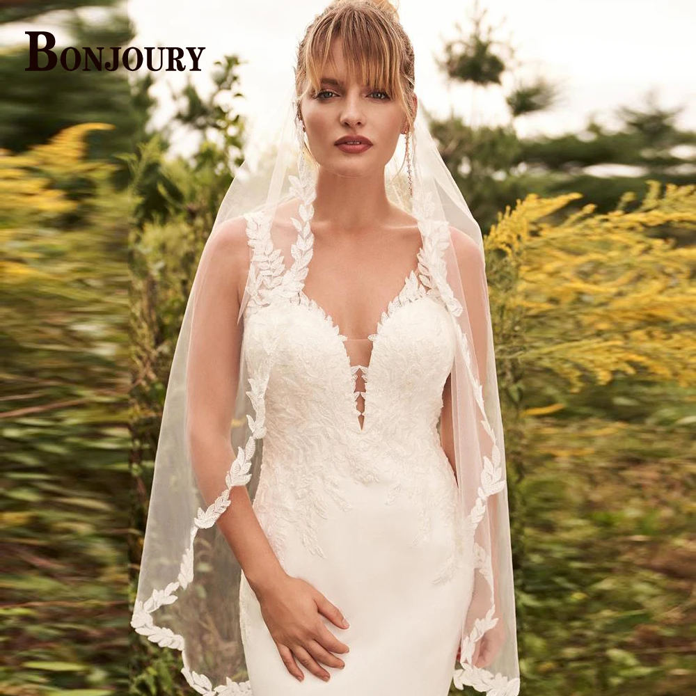 

BONJOURY Glamorous Wedding Dresses For Women Mermaid 2023 Bride Appliques V-Neck Sleeveless Custom-Made Vestido De Novia