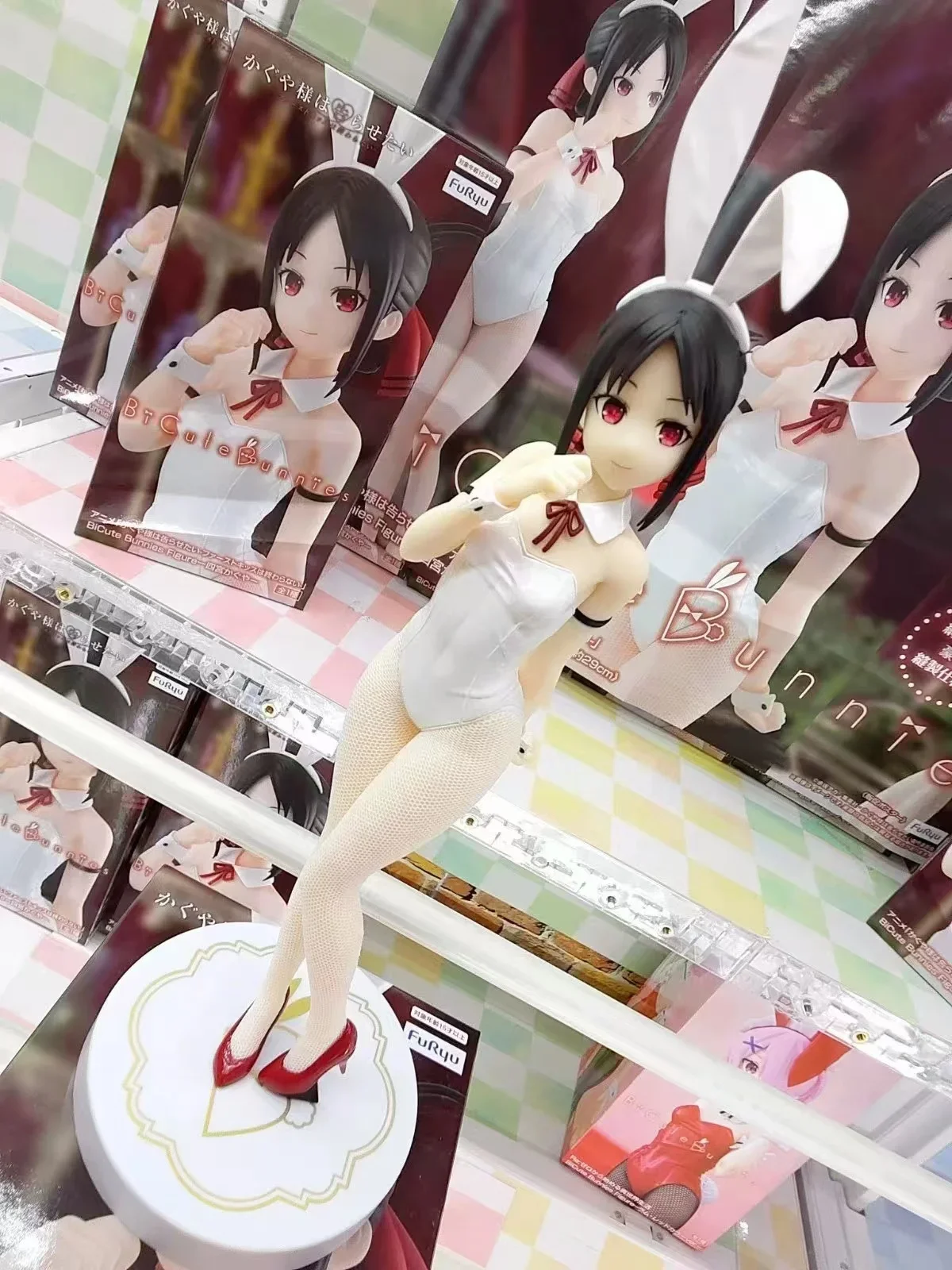 Фото В наличии FuRyu BiCute Bunnies Kaguya-sama: Love Is War Hayasaka Ai Fujiwara Chika Shinomiya Kaguya White Bunny Girl Gift Figure №5