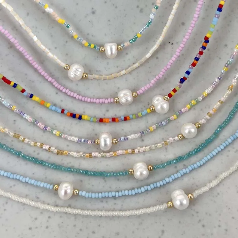 Женское ожерелье из бисера с подвеской жемчуга