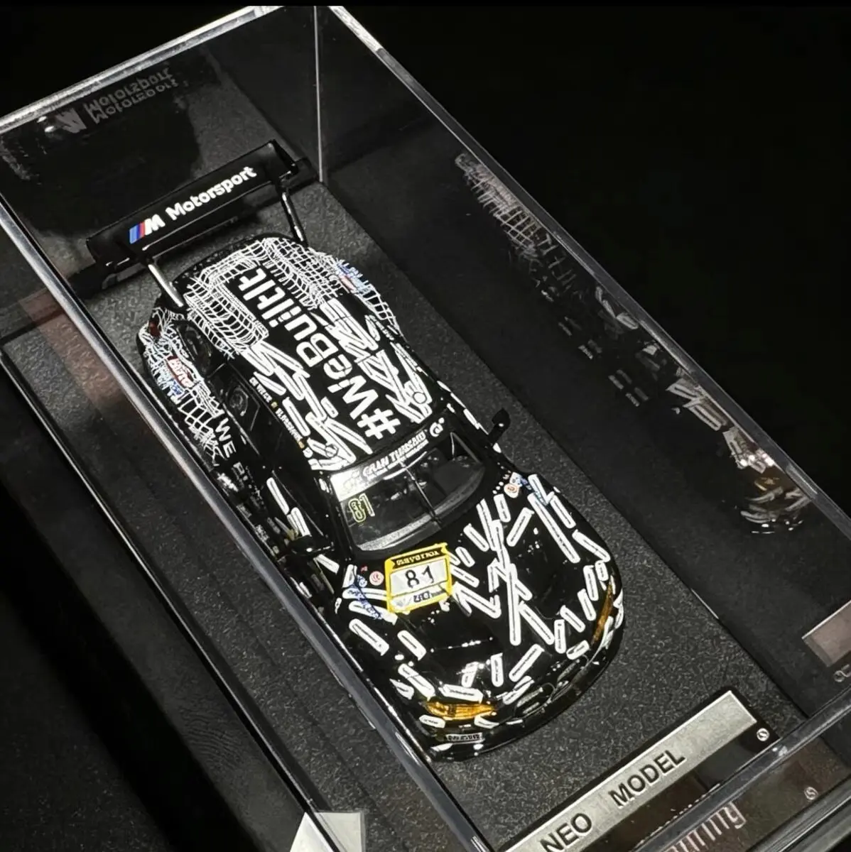 Фото Модель автомобиля BMW M3 Touring из литого металла в масштабе 1:64 (серия Diecast NEO) №4