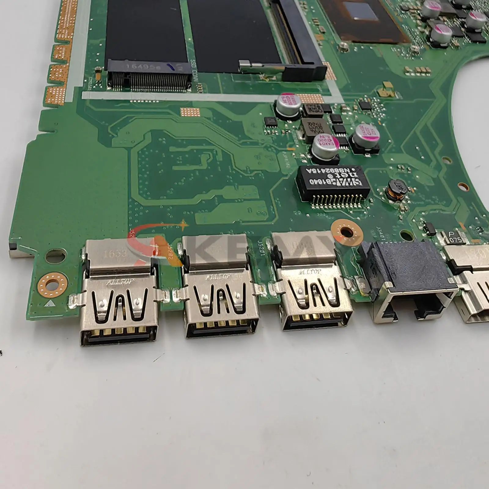 Рисунок 3 - Материнская плата для ноутбука