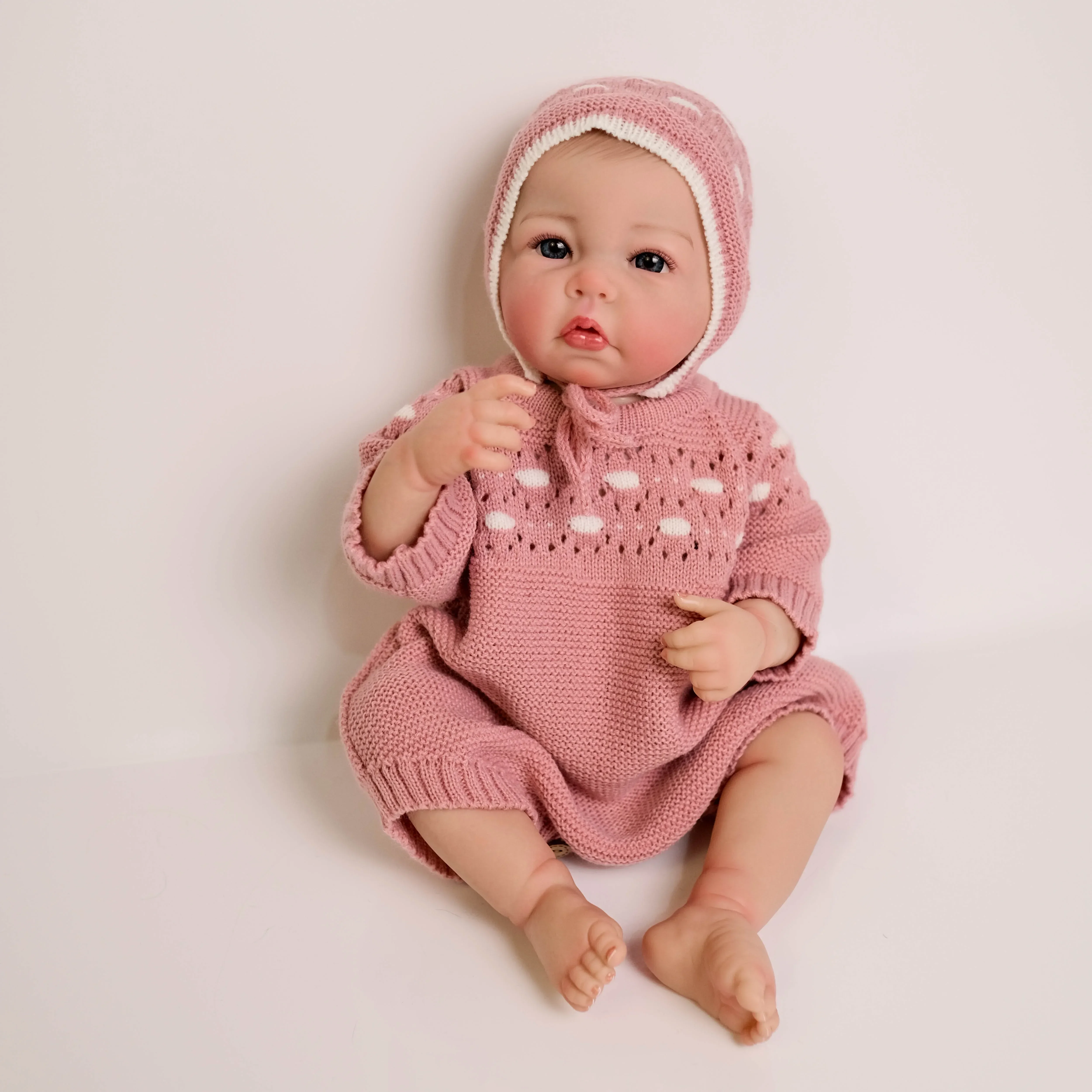 19-дюймовая мягкая виниловая кукла Luca для девочек приятная тела реалистичная