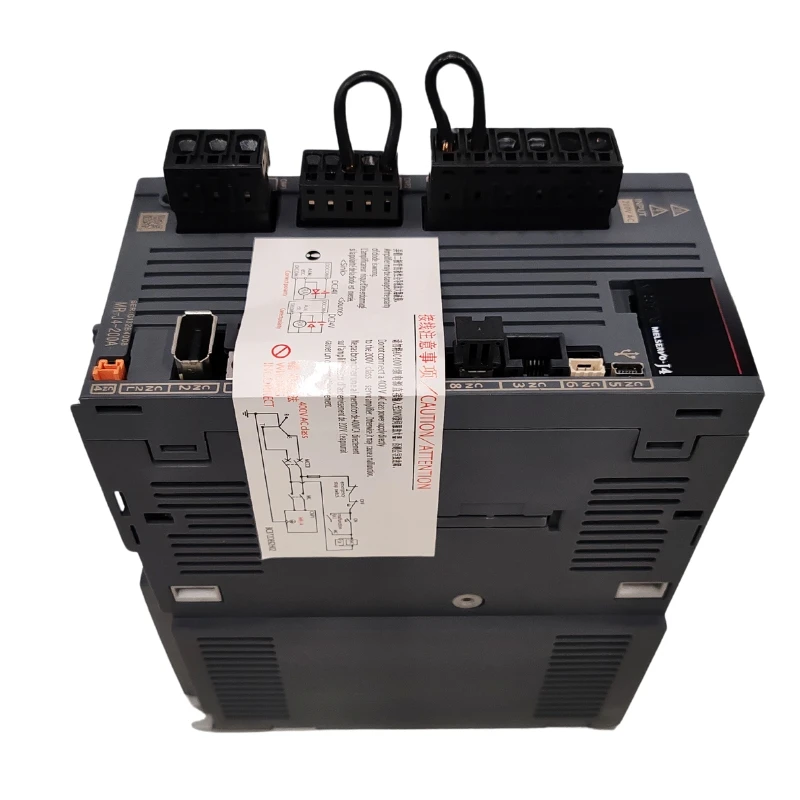 Новый телефон с сервоприводом гарантия 1 год |