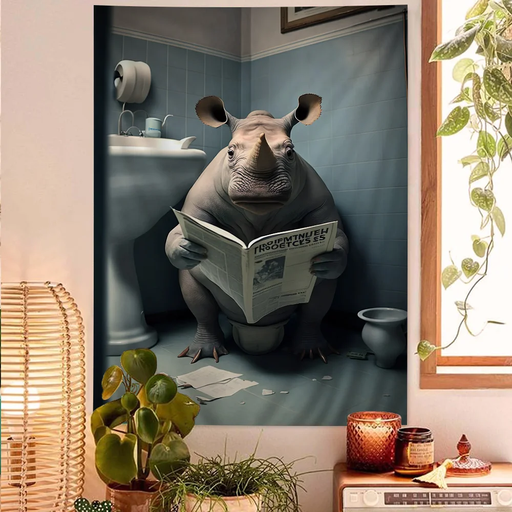 Забавная ванная комната юмористическое животное сидящее на туалете чтение