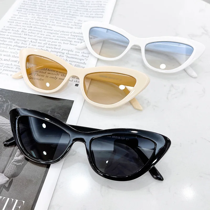 

Retro Cat Eye Sunglasses Women 2022 Vintage Cateye Sun Glasses Women Fashion Color Shades for Women Lentes De Sol Mujer