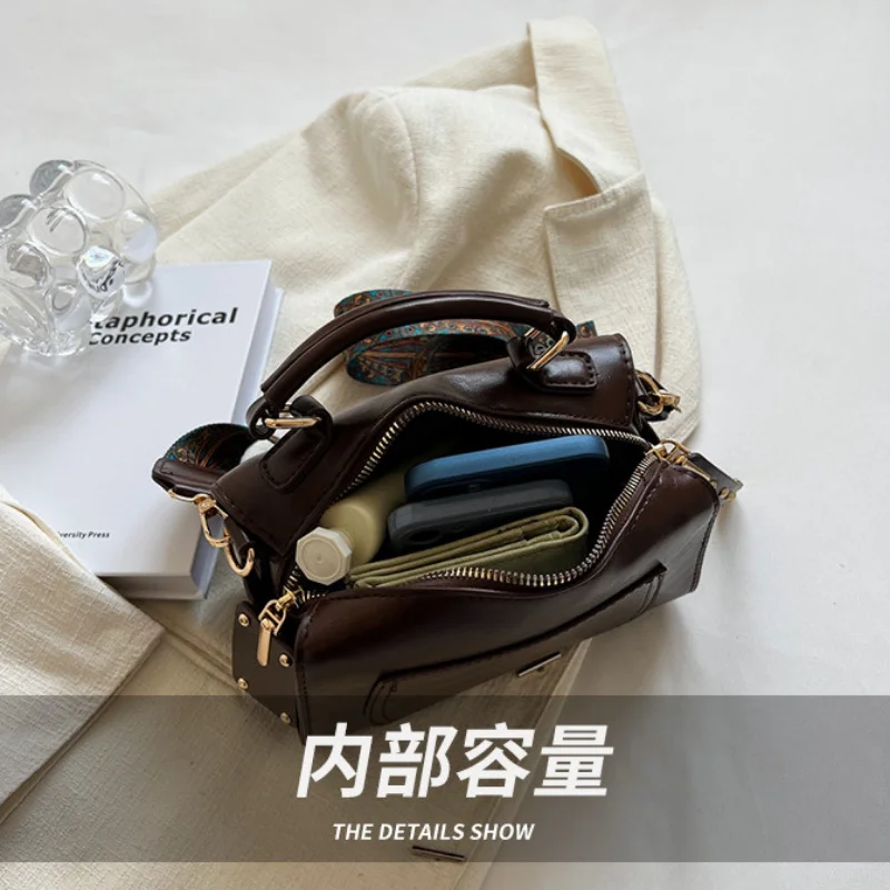 Women's Fashion Retro Casual Cross-body Wide Strap Single Shoulder Bag Portable Luxury Small Square Hand Bags for женский Bolsa