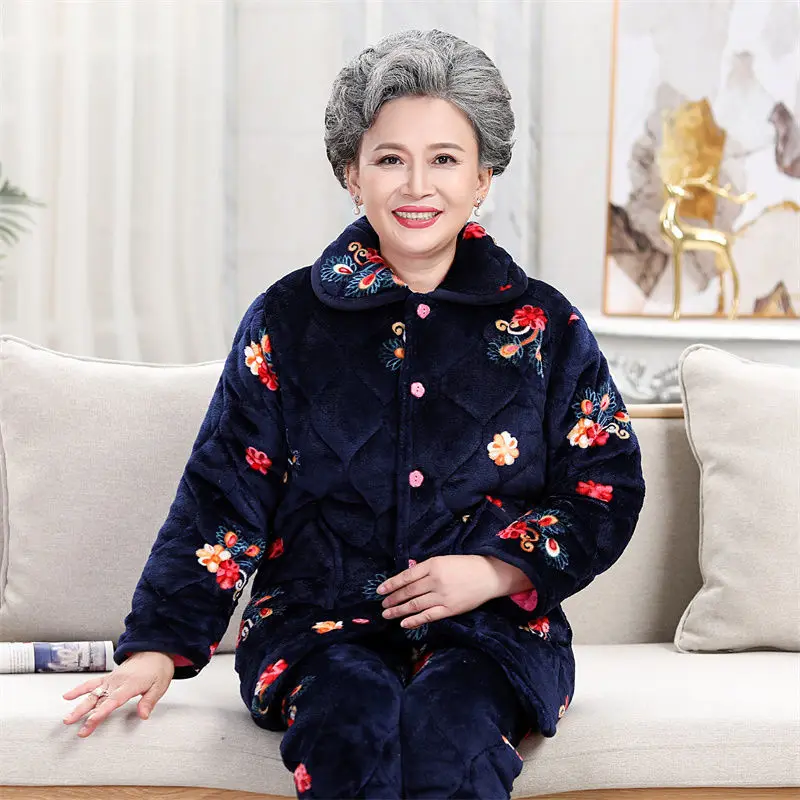 Пижамный костюм для женщин среднего возраста зимний трехслойный плотный теплый