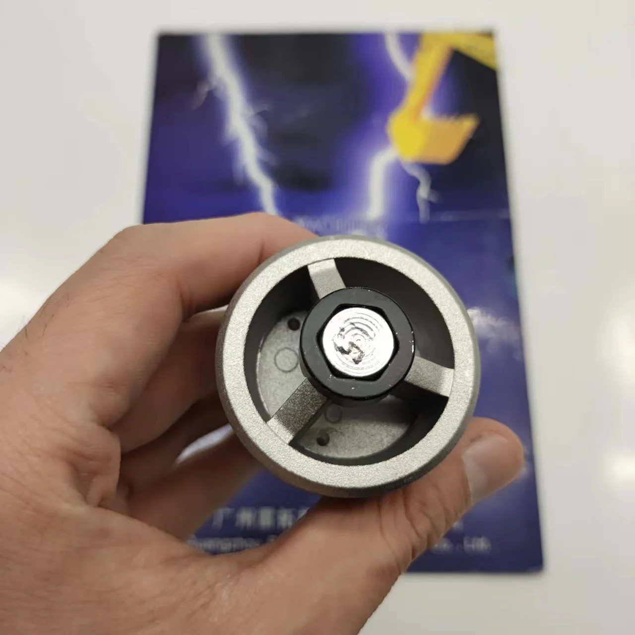 Высококачественный обратный клапан расхода масла 4678480 4324256 ДЛЯ ZAX330 ZAX330-3