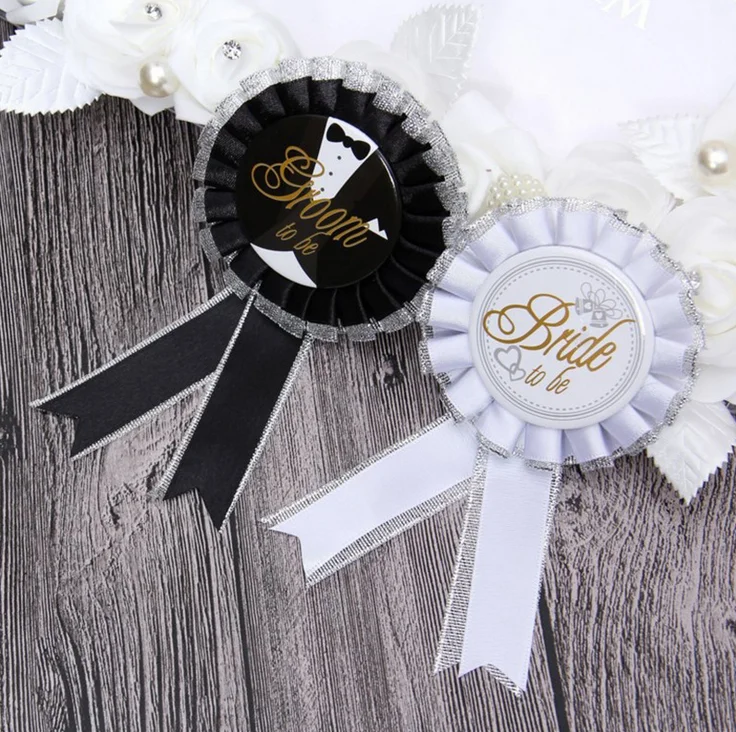 

12Pcs European Style White / Black Bride / Groom To Be Badge Rosette Hen Night Bachelorette Wedding Party Supplies Accessories