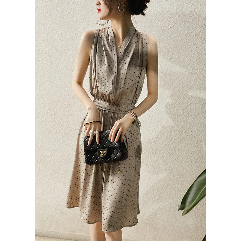 

Elegant Silk Dress Hangzhou Silk Dress Satin Dress 2023 Summer Women's Mulberry Silk Polka Dot Vest Dress Sleeveless Dress