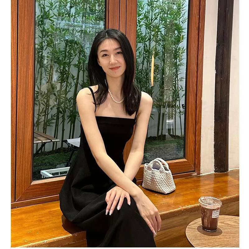 

2023 Spring Summer New Solid Color Suspender Waist Knitted Women Dress