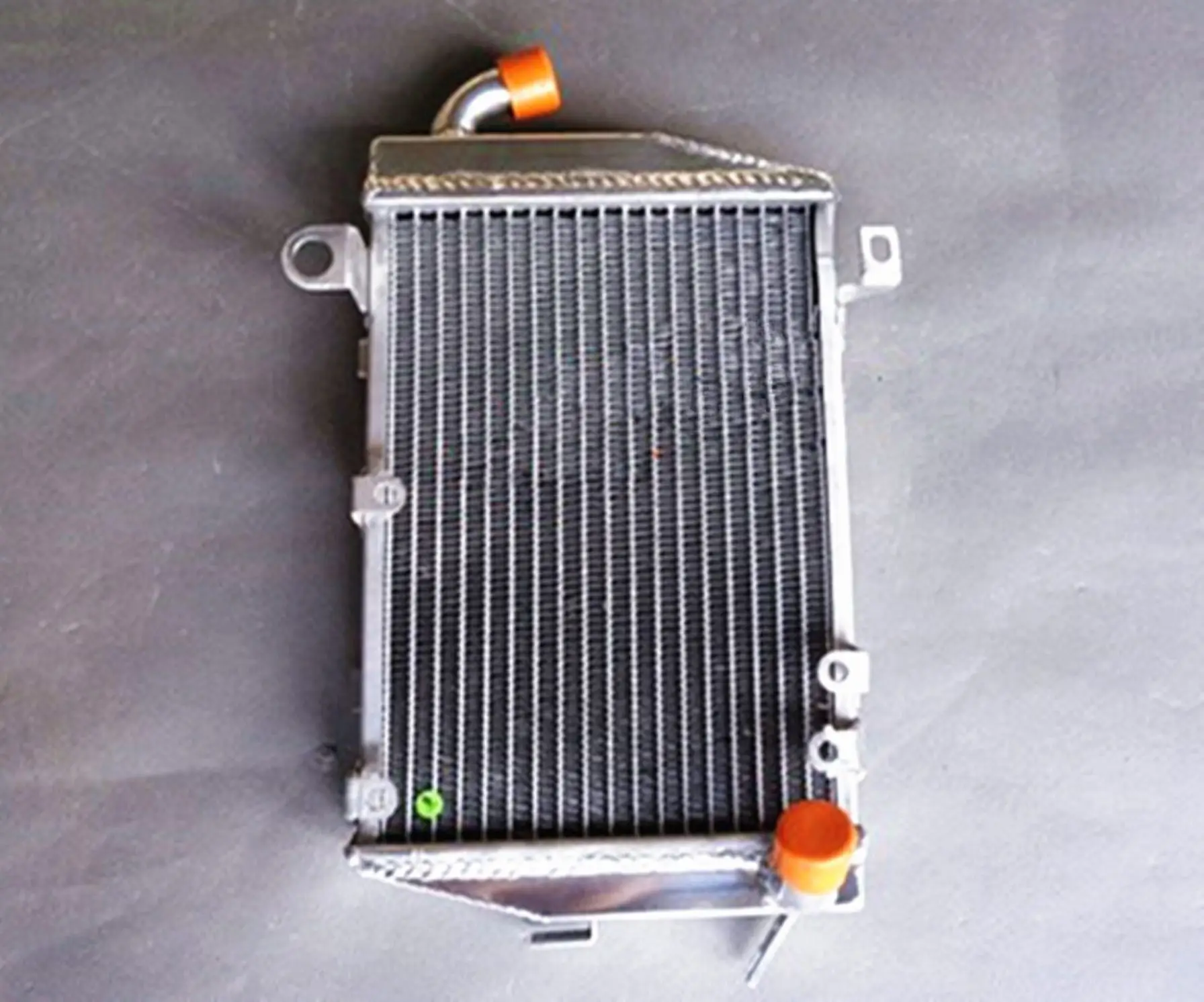 Для Honda RVT1000R RC51 RVT 1000R 2002-2006 годов алюминиевый радиатор охладитель охлаждающей