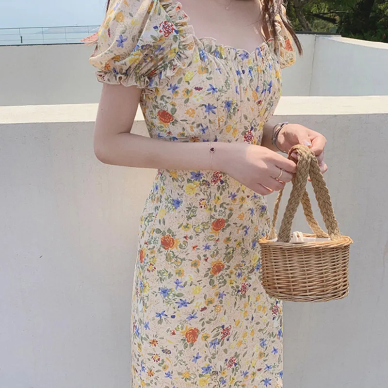 

Женское длинное платье с цветочным принтом, повседневное элегантное платье миди с коротким рукавом-фонариком, квадратным вырезом и оборкам...