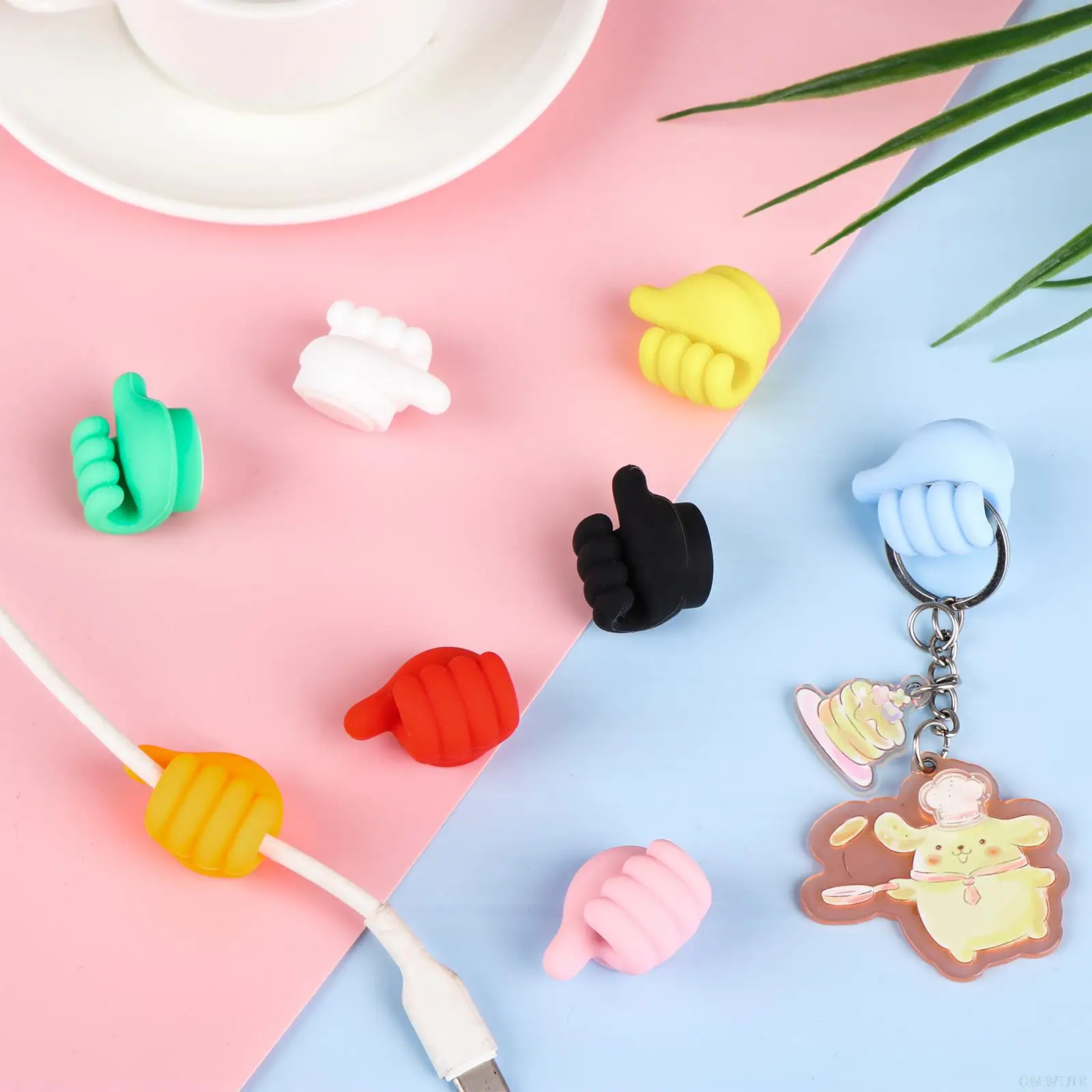 

Многофункциональный креативный настенный крючок-клипса в форме пальца вверх, держатель для проводов, органайзер для кухни и ванной, клейки...