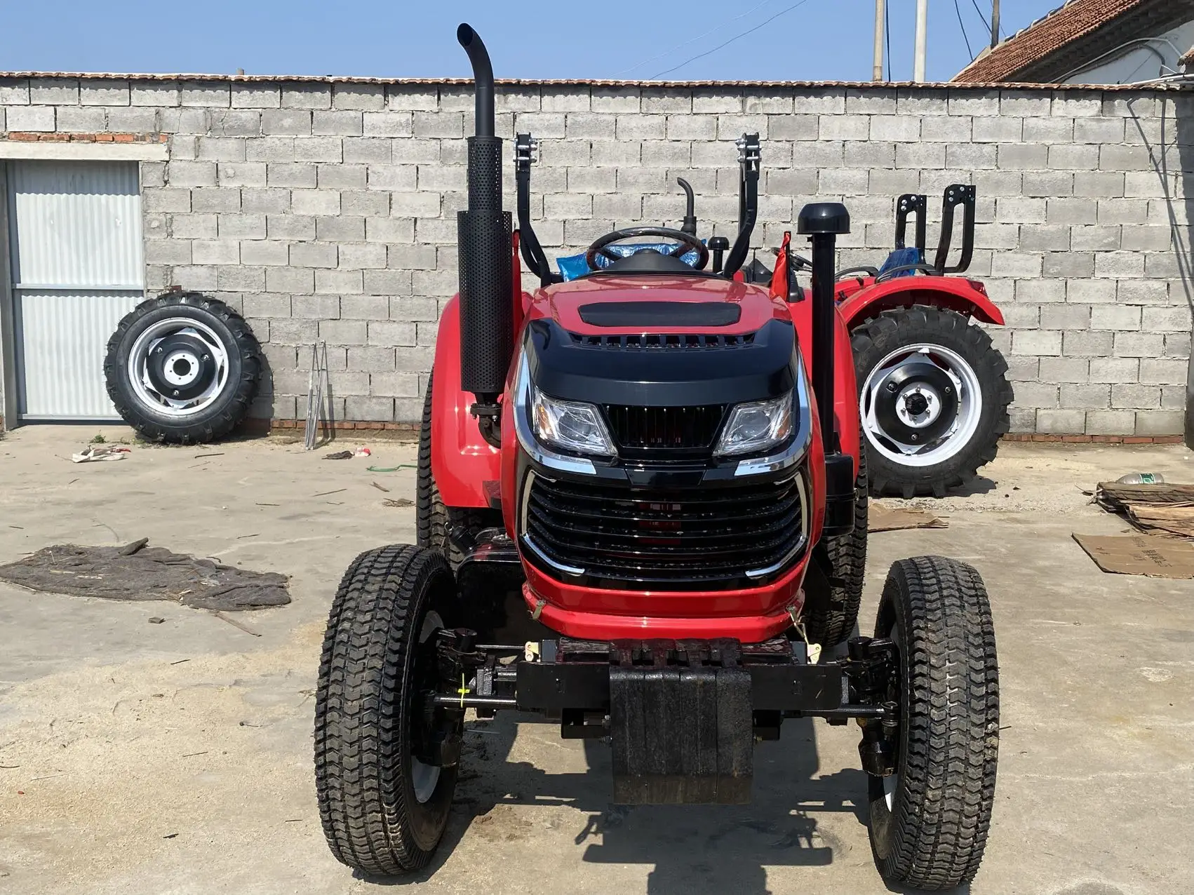 Фото Компактный трактор 504 50HP 4WD, малогабаритный дизельный колесный трактор 4x4 для обработки садов, овощных ферм и культивации. №5