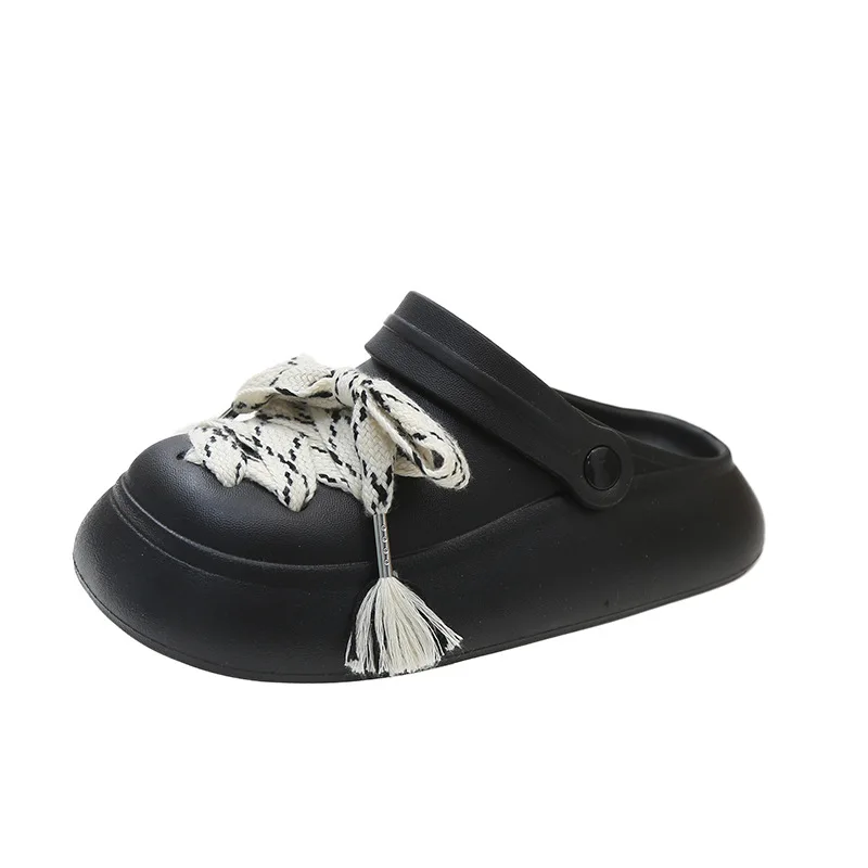 Thick Soled Raised Hole Shoes for Women To Wear Externally Summer 2023 New Cute Cartoon Strap with Close Toe Outside Sandals