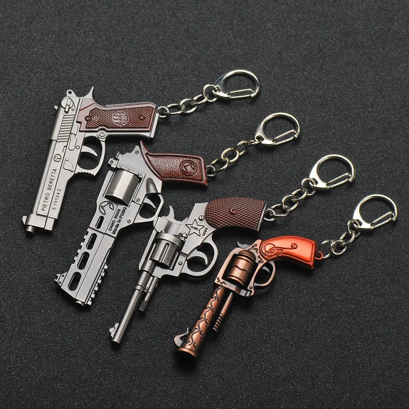 

Miniature Model Metal beretta Keychain pistol revolver Model Keychains Gun Game PUBG Pendant for Boy's Birthday Gift Decoration