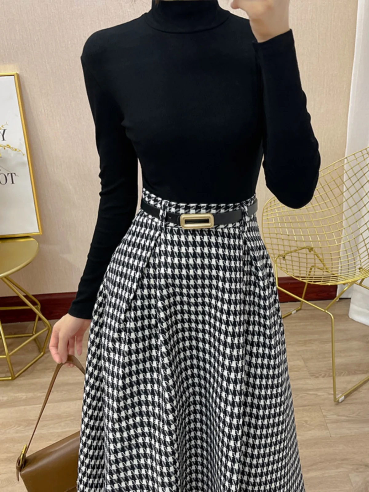 Plaid Skirt Autumn clothes Women 2024 New Popular and Beautiful This Year Dress Outfit High Sense Small Two-piece Set