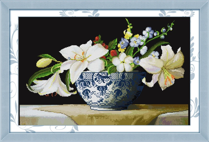 

Joy Sunday Pre-printed Cross Stitch Kit Easy Pattern Aida Stamped Fabric Embroidery Set-Perfume Lily(2)(embroidery)