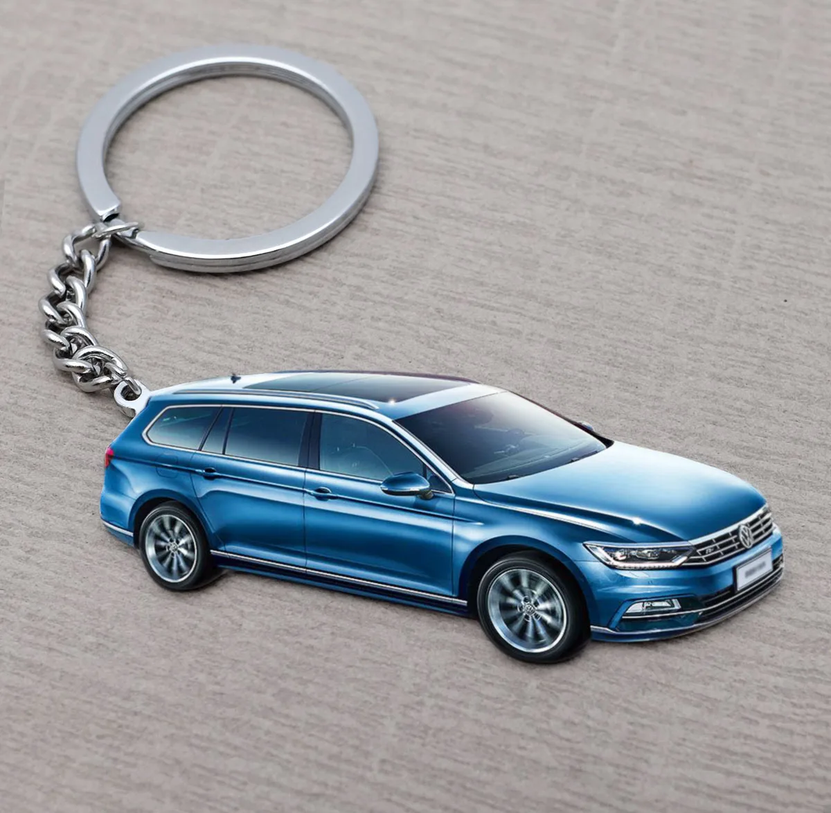 Брелок для ключей держатель в машине с фото