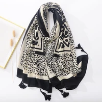 beige leopard womens scarf 2022 new design muslim women hijabs print luxury long shawl scarves tassel viscose headscarf bandana