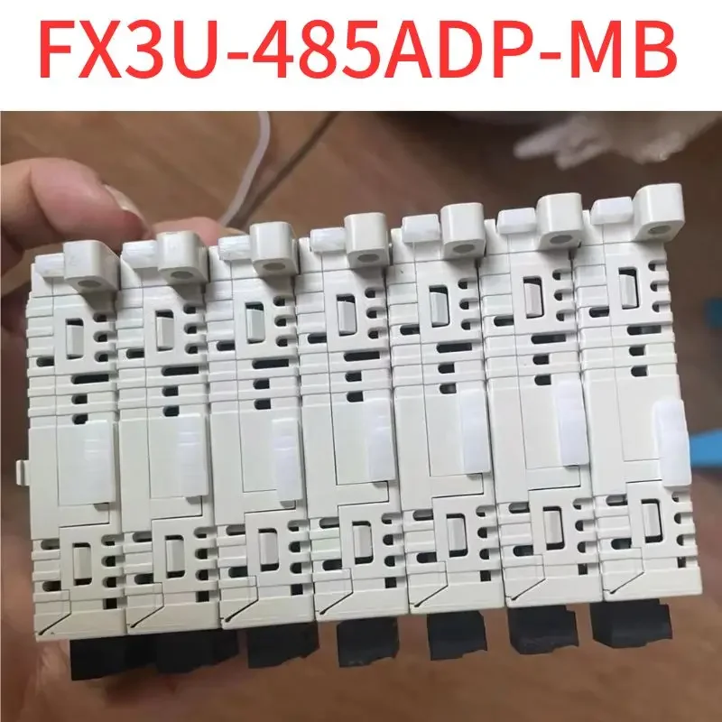 Б/у модуль ПЛК FX3U-485ADP-MB имеет хорошую функциональность.
