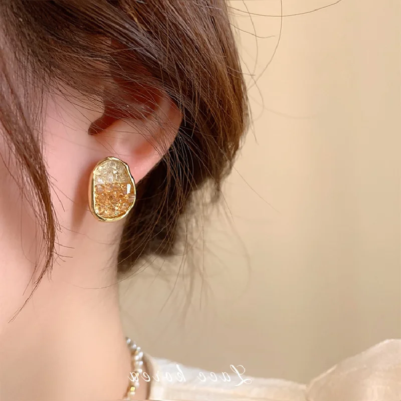 

Champagne crystal irregular earrings women's exquisite classic style stud earrings niche high-grade earrings